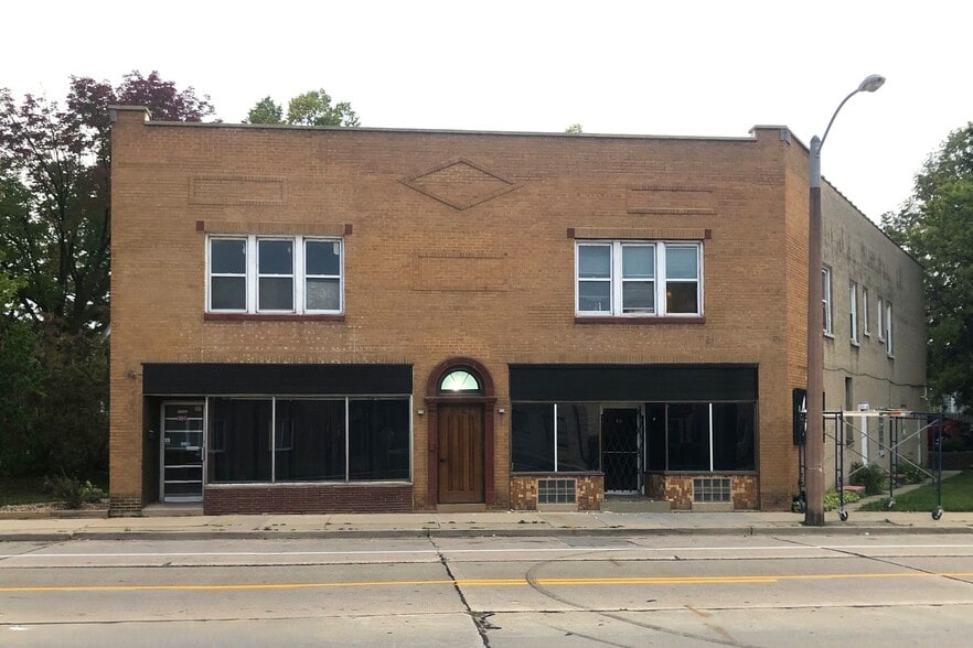 Primary Photo Of 6139-6143 W Appleton Ave, Milwaukee Storefront Retail Residential For Sale
