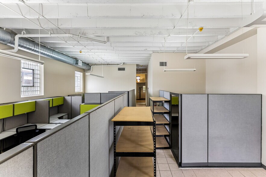 More Photos Of 2014 S Hackberry St, San Antonio Office For Sale