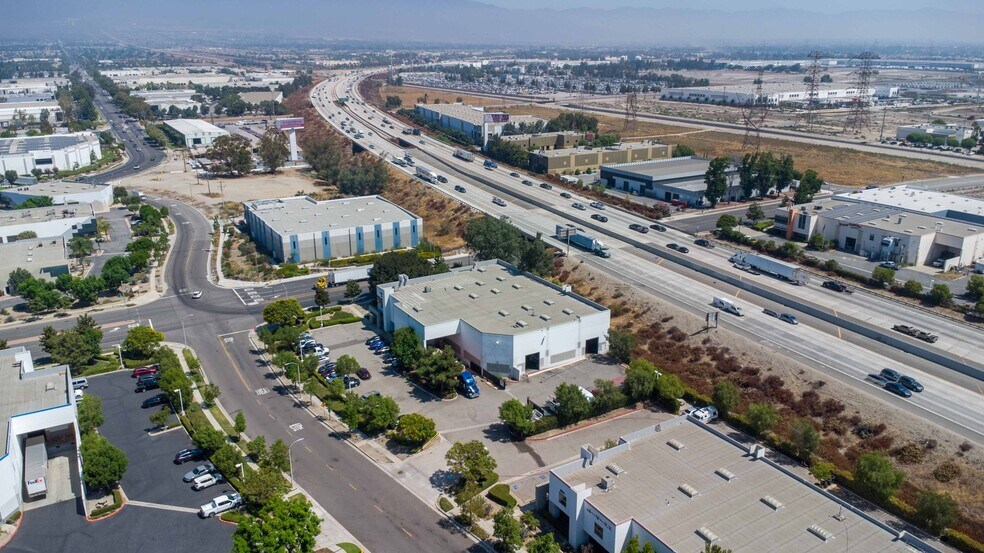 More Photos Of 9201 Charles Smith St, Rancho Cucamonga Warehouse For Lease