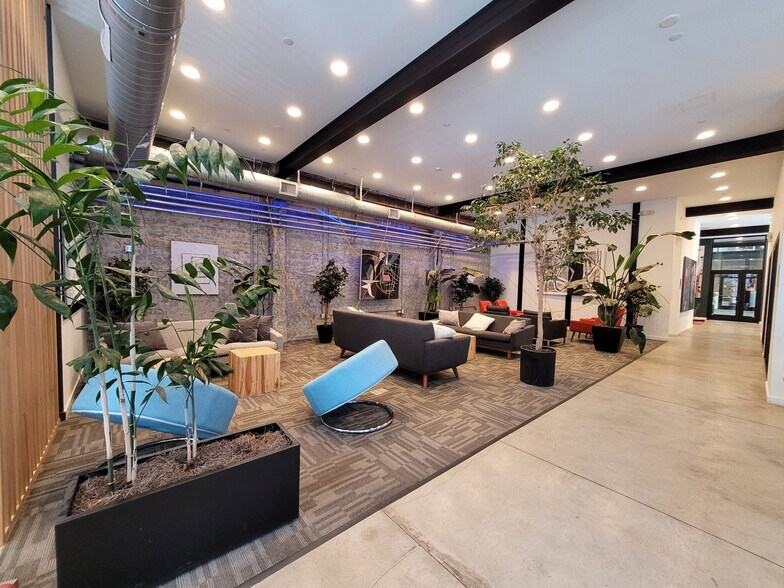 More Photos Of 1528 Webster St, Oakland Office For Lease