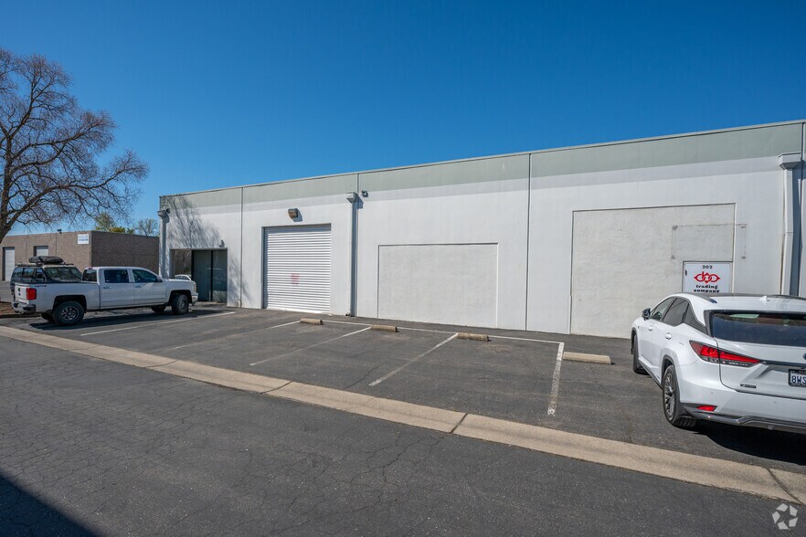 More Photos Of 6524 44th St, Sacramento Unknown For Lease