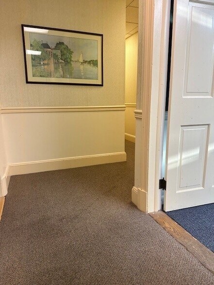 More Photos Of 7-9 Kirby Plz, Mount Kisco Storefront Retail Office For Lease