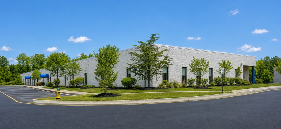 More Photos Of 307 Ruthar Dr, Newark Office For Sale