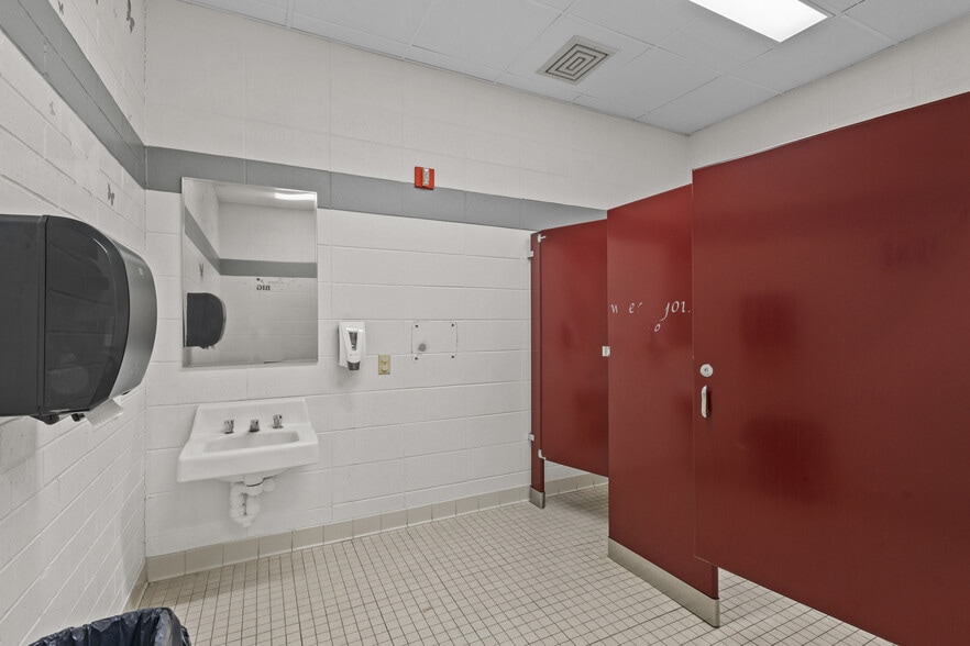 More Photos Of 414 S Church St, Endeavor Schools For Sale