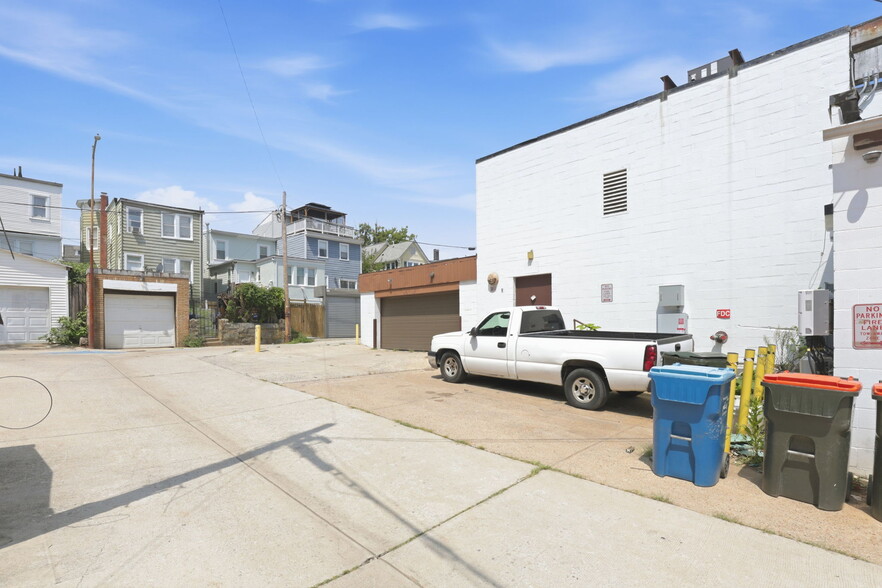 More Photos Of 716-718 Kennedy St NW, Washington Funeral Home For Sale