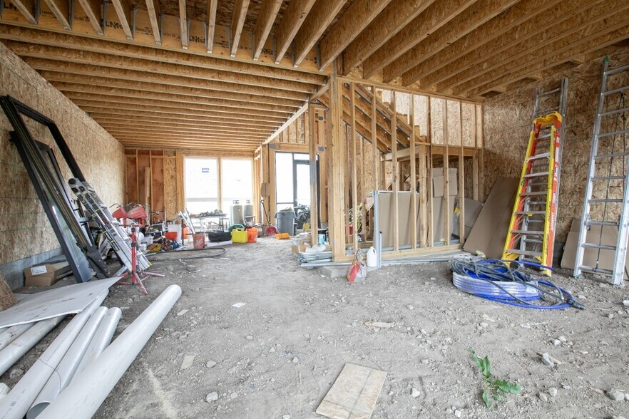 More Photos Of 1066-1068 W Wasatch Spring Rd, Hideout Office For Sale