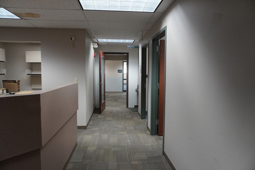 More Photos Of 3809 S 42nd St, Minneapolis Medical For Sale