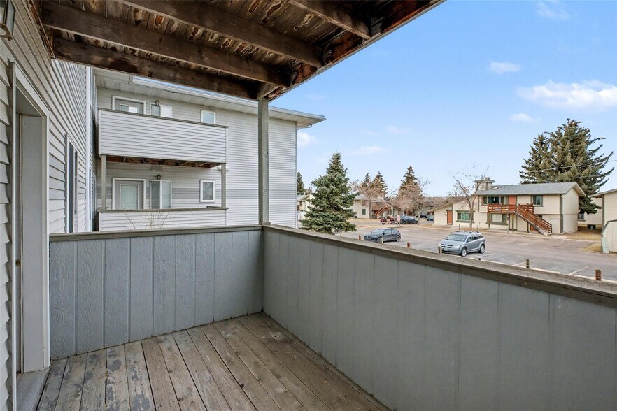 More Photos Of 305 46th St N, Great Falls Apartments For Sale