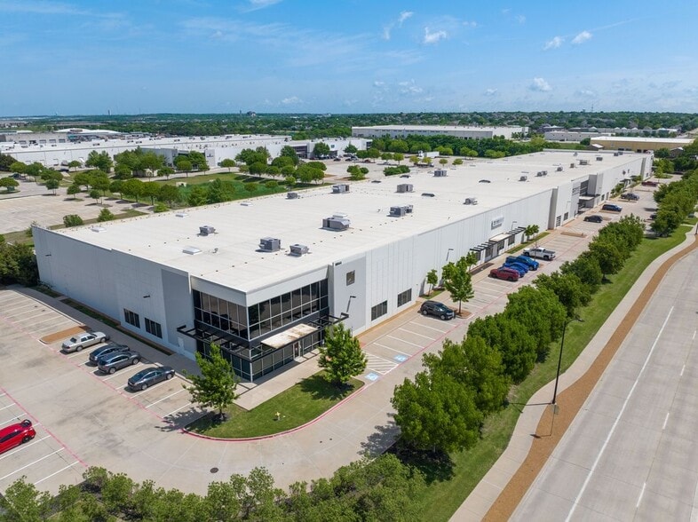 More Photos Of 6644 All Stars Ave, Frisco Warehouse For Lease