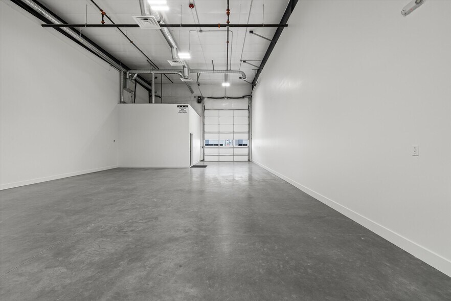 More Photos Of 2517 Logan St, Richland Service For Sale