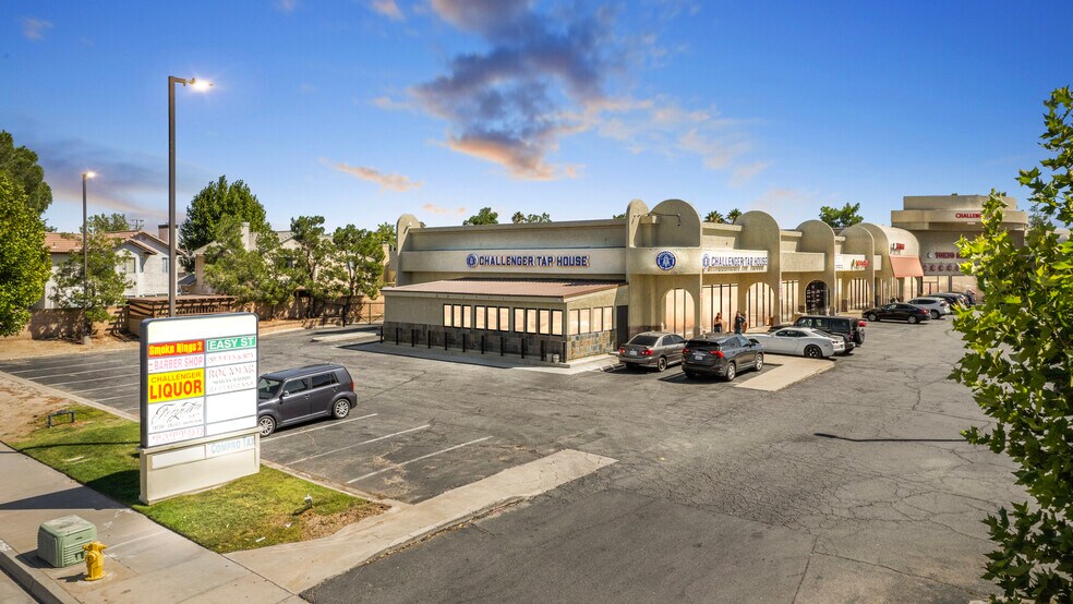 More Photos Of 1000-1044 E Avenue K, Lancaster Unknown For Lease