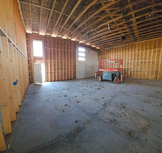 More Photos Of 313 60th Ave, Williston Apartments For Sale
