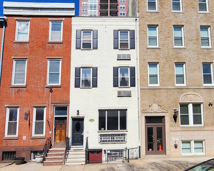 Primary Photo Of 1413 Lombard St, Philadelphia Apartments For Sale