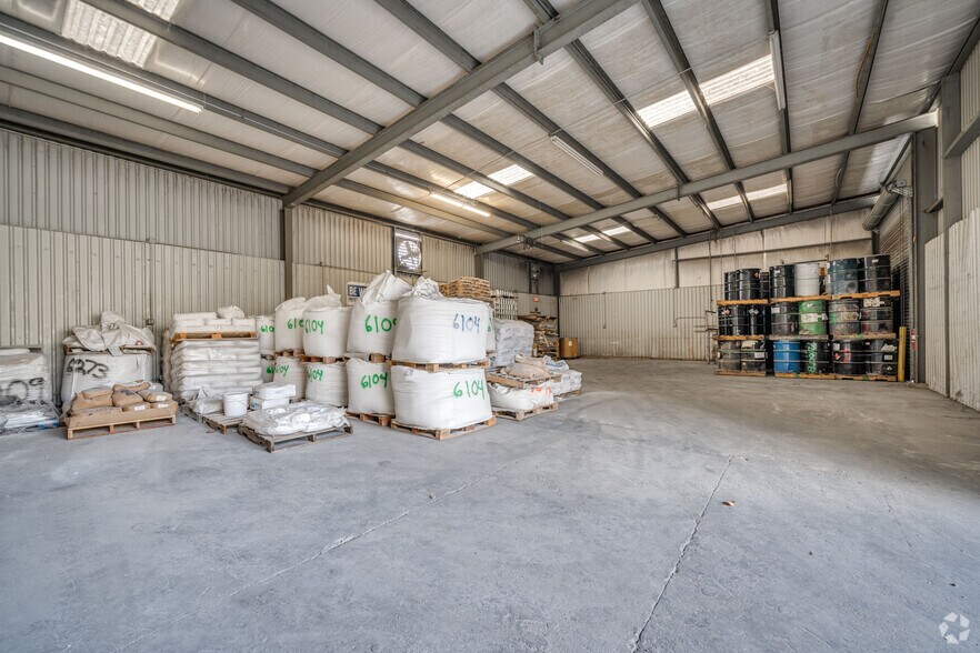 More Photos Of 11601 McKinley St, Houston Manufacturing For Sale
