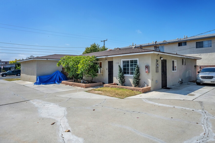 More Photos Of 15914-15920 S Harvard Blvd, Gardena Apartments For Sale