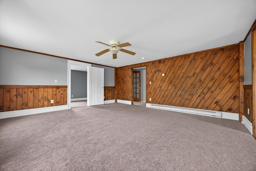 More Photos Of 464 Main St, New Milford Storefront Retail Office For Sale