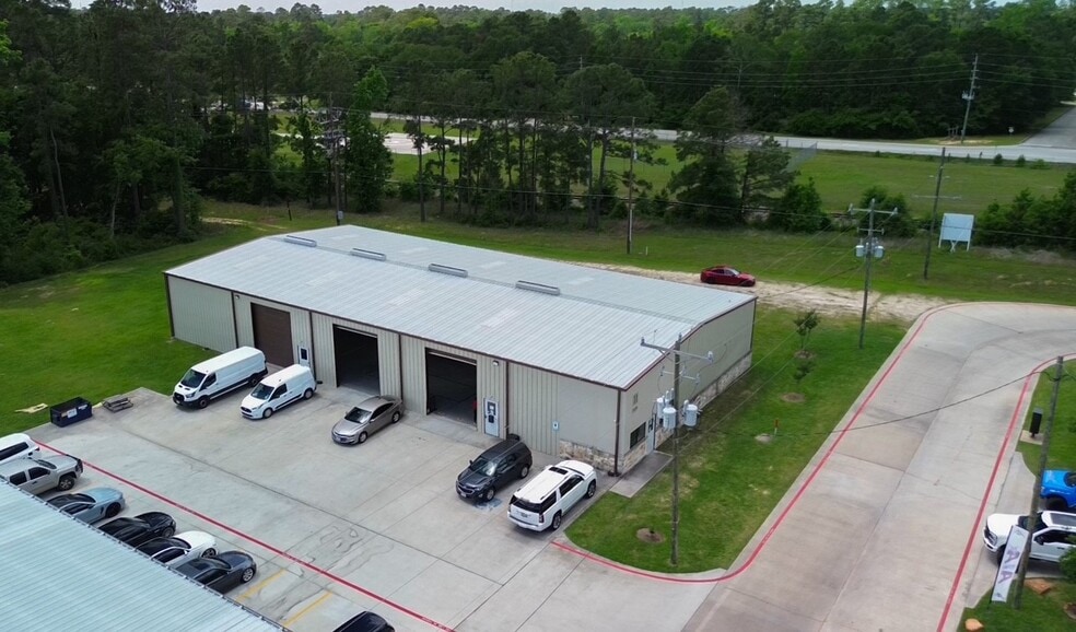 Primary Photo Of 21129 Blair Rd, Conroe Warehouse For Sale