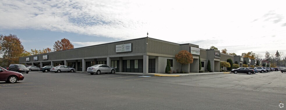 More Photos Of 1100-1310 Lake Ave, Ashtabula Unknown For Lease
