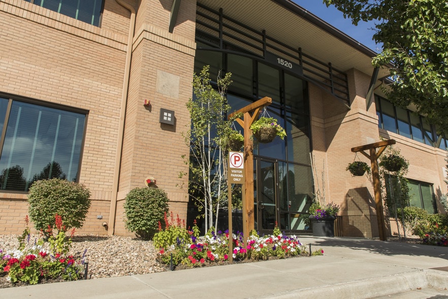 More Photos Of 1520 W Canal Ct, Littleton Office For Lease
