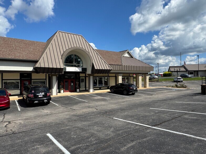 More Photos Of 1026 Palisades Blvd, Osage Beach Storefront Retail Office For Lease