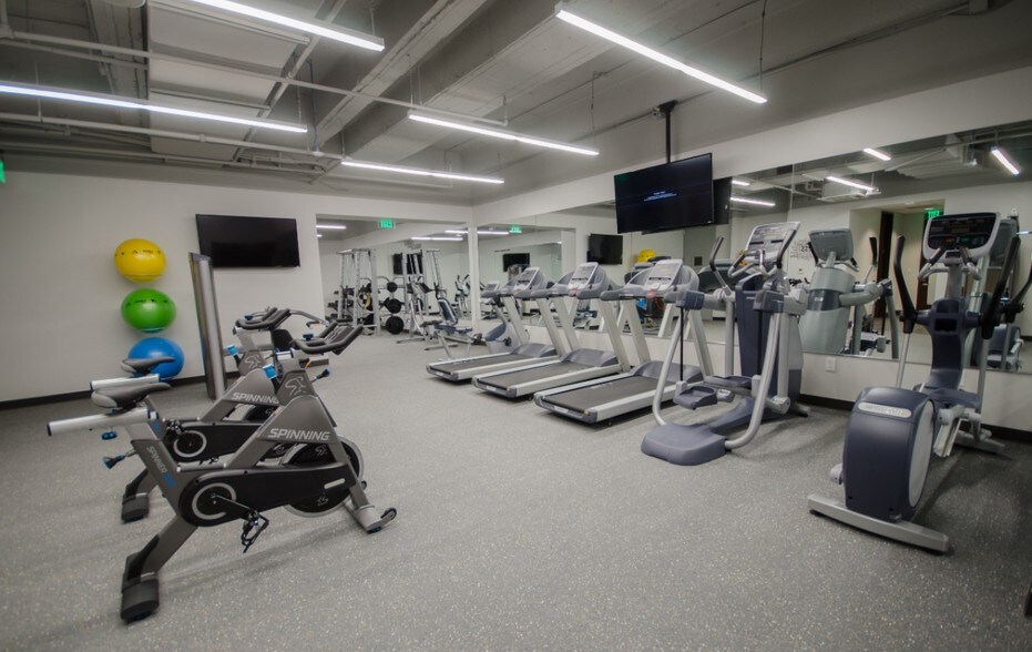 More Photos Of 919 Congress Ave, Austin Office For Lease