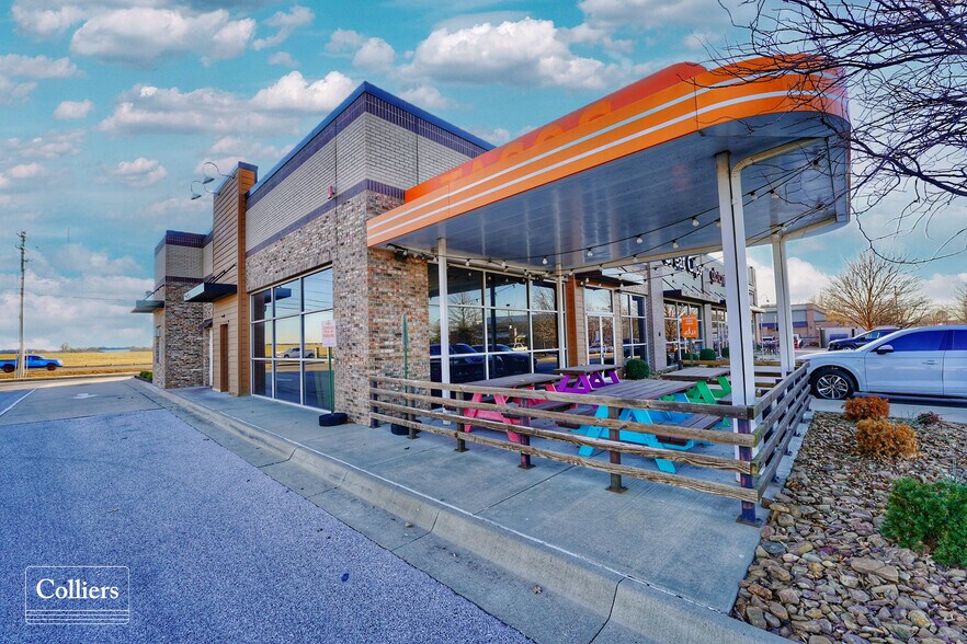 Primary Photo Of 1210 J.T.L Parkway, Springdale Restaurant For Lease