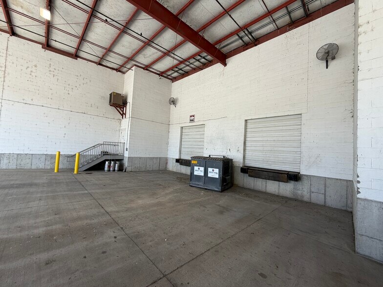 More Photos Of 1249-1257 W 7th St, Cincinnati Warehouse For Lease