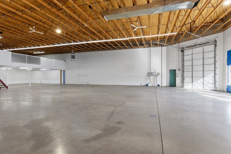More Photos Of 360 Spedding Crt, Kelowna Warehouse For Sale