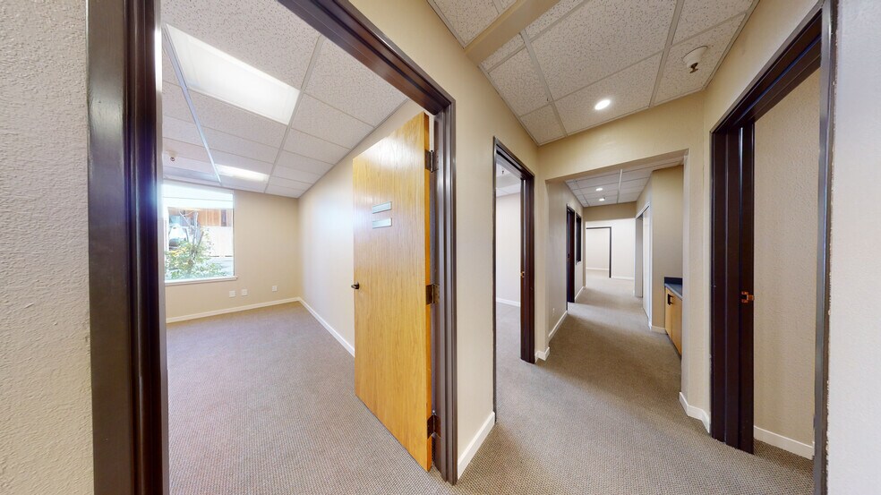 More Photos Of 384 Bel Marin Keys Blvd, Novato Office For Lease