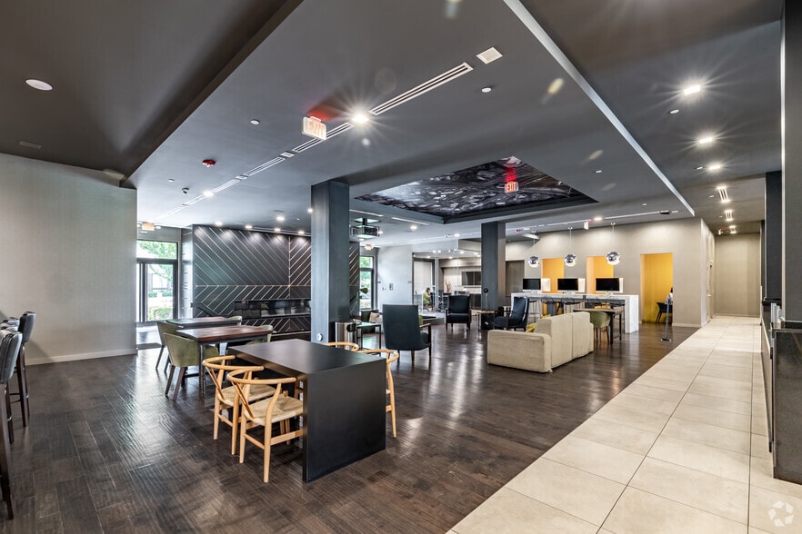 More Photos Of 4000 Riverside Station Blvd, Secaucus Apartments For Lease