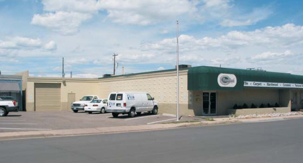 More Photos Of 3945 S Mariposa St, Englewood Warehouse For Lease