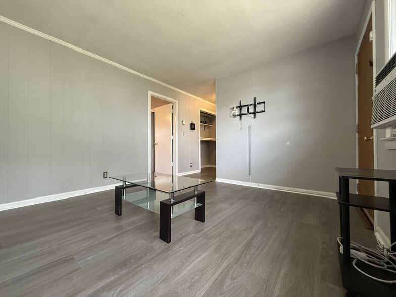 More Photos Of 925 Boscobel St, Nashville Apartments For Sale