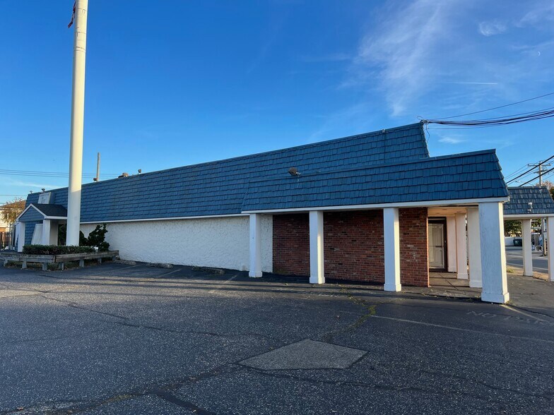 More Photos Of 791 Main St, Farmingdale Loft Creative Space For Lease