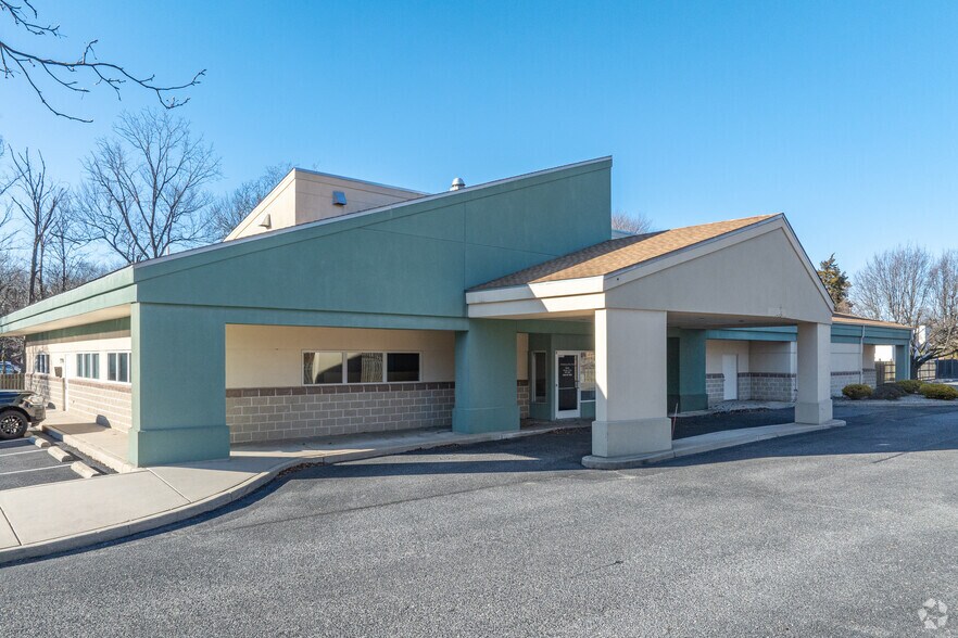 Primary Photo Of 1133 E Chestnut Ave, Vineland Office For Sale