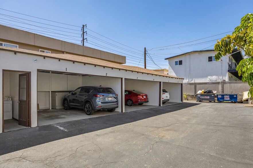 More Photos Of 1629 E Maple Ave, El Segundo Apartments For Sale