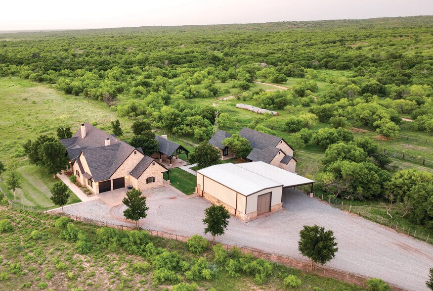 More Photos Of 1510 US Highway 83, Childress Land For Sale