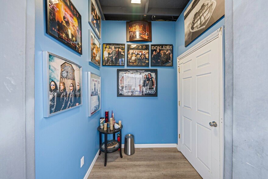 More Photos Of 1595 Route 112, Port Jefferson Station Warehouse For Lease