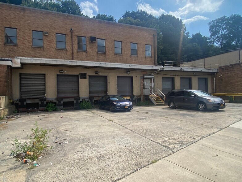 132140 Saw Mill River Rd, Yonkers, NY 10701 Industrial For Lease