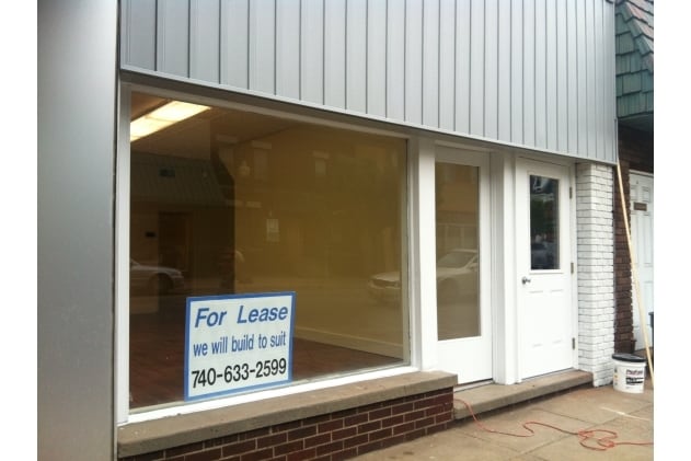 Primary Photo Of 108 S 4th St, Martins Ferry Storefront Retail Office For Lease
