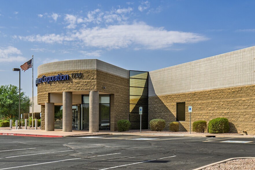 More Photos Of 1700 N Desert Dr, Tempe Office For Sale
