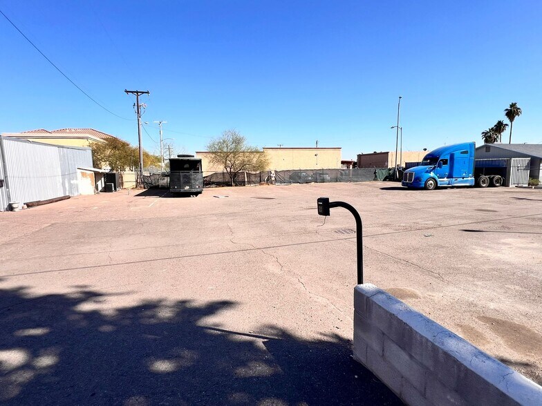 More Photos Of 4145 N. 8th St, Phoenix Land For Lease