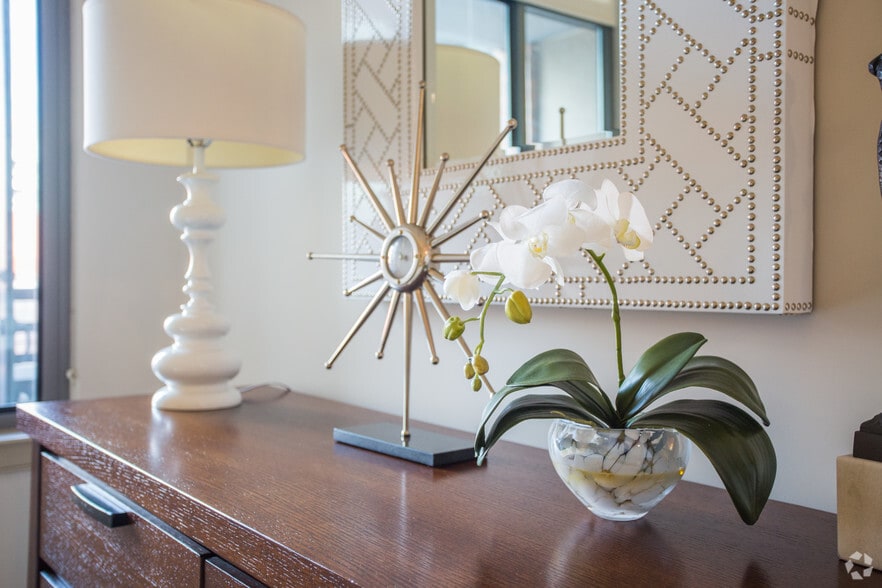 More Photos Of 8710 Cameron St, Silver Spring Apartments For Lease