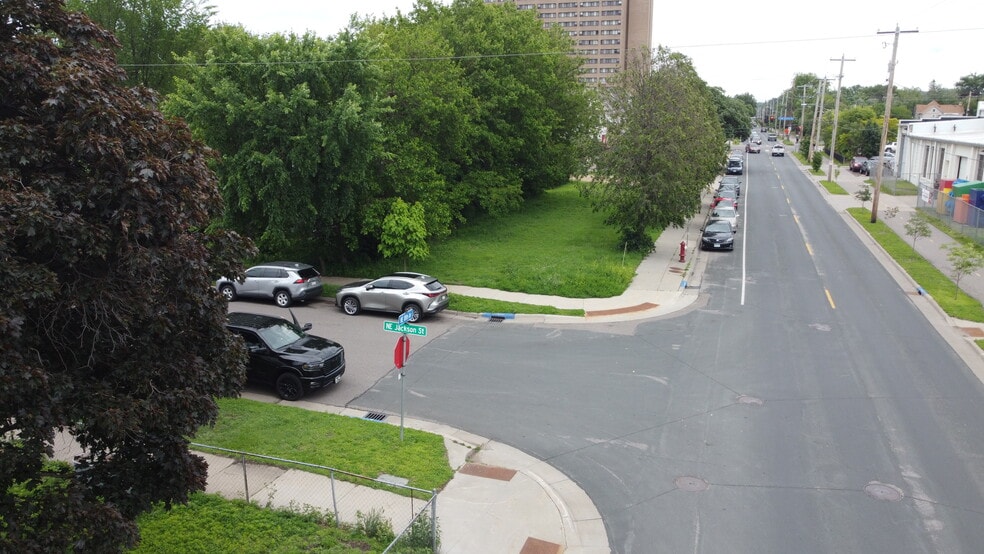 More Photos Of 917 18th NE Ave, Minneapolis Land For Sale