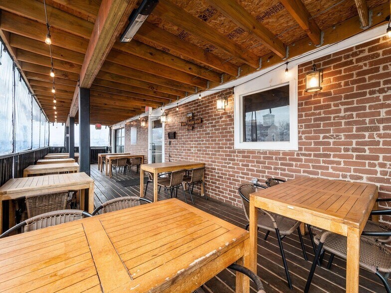 More Photos Of 7360-7362 E Main St, Reynoldsburg Storefront Retail Office For Sale