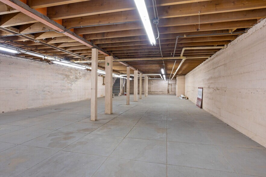 More Photos Of 118 Nevada Ave-127 E Bijou, Colorado Springs General Retail For Lease