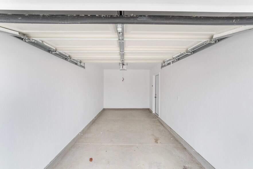 More Photos Of 2956 Ulric St, San Diego Apartments For Sale