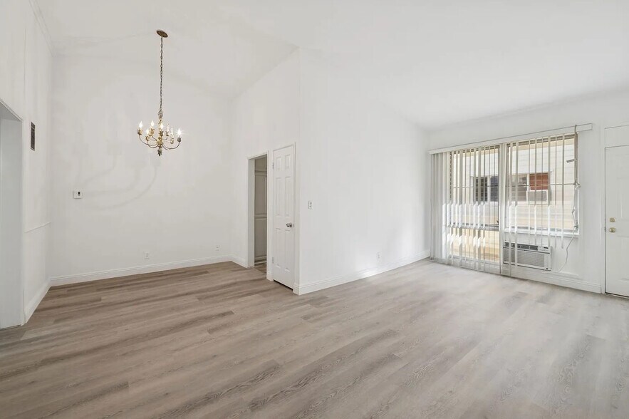 More Photos Of 333 S Rexford Dr, Beverly Hills Apartments For Sale