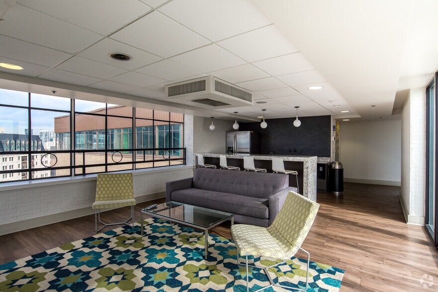 More Photos Of 901 N Sherman St, Denver Apartments For Lease
