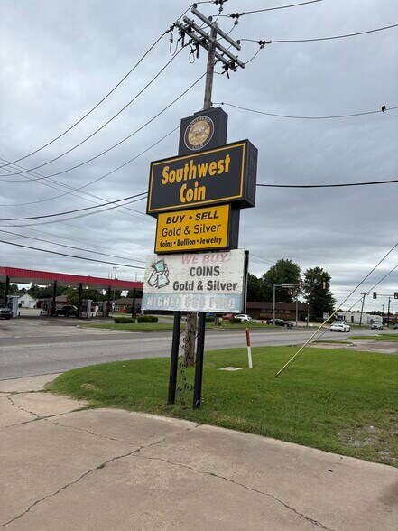 More Photos Of 6712-6722 S Western Ave, Oklahoma City General Retail For Sale