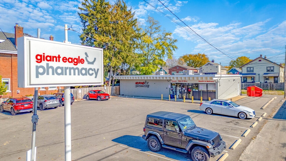 More Photos Of 1380 S Fourth St, Columbus Drugstore For Sale